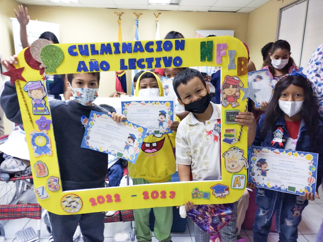 Patients of the Children’s Hospital received recognition for completing the school year during their treatment – ​​Ministry of Public Health